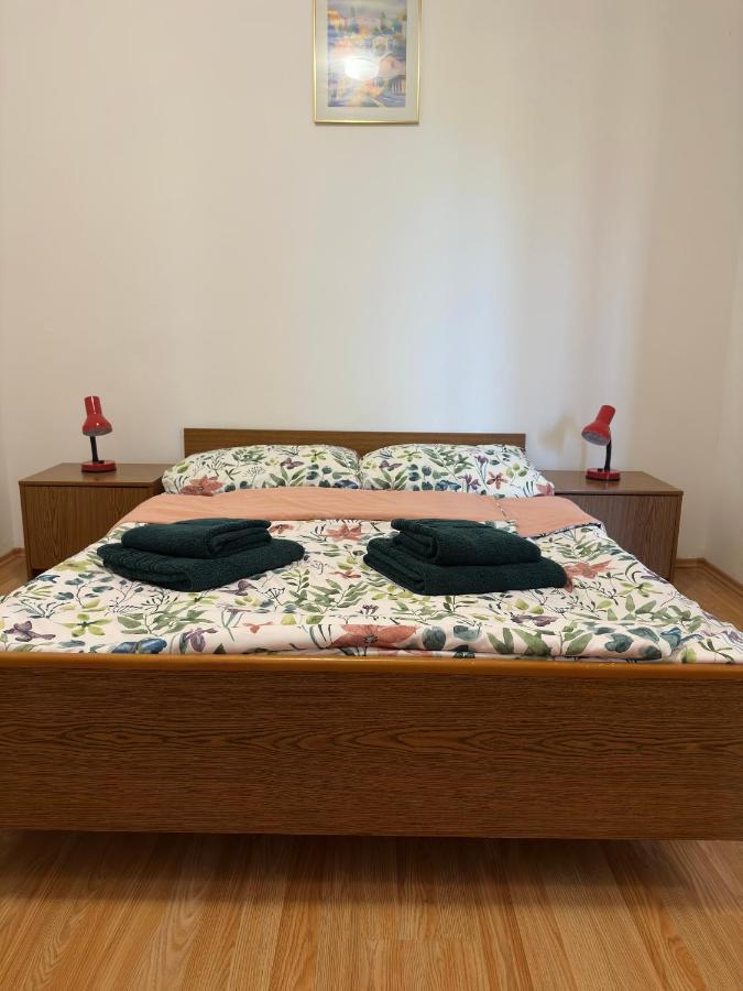 Apartmani Marko Novalja Eksteriør bilde