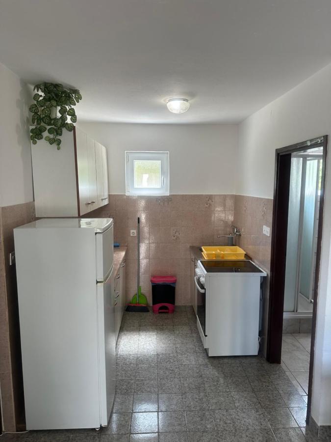 Apartmani Marko Novalja Eksteriør bilde