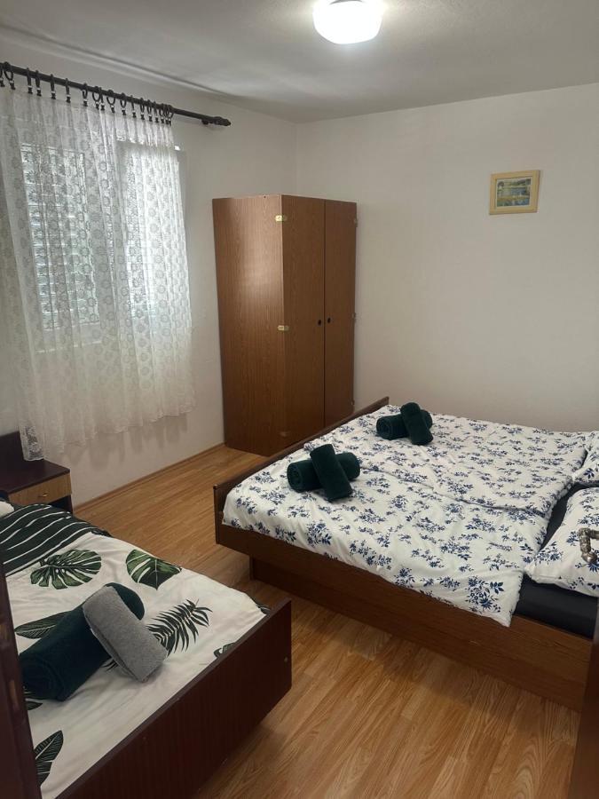 Apartmani Marko Novalja Eksteriør bilde